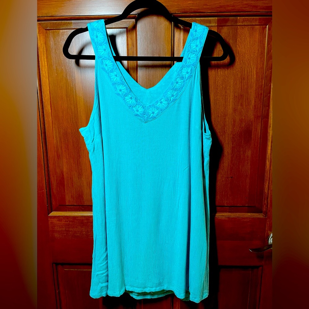 Soft Surroundings teal blue gauze tunic embroidered tank size medium